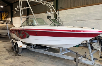 MasterCraft X-Star 2000 Model